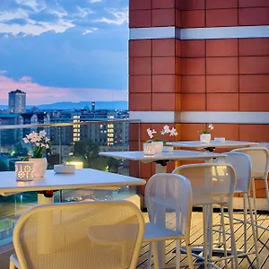 Savhotel Mantegna Szálloda